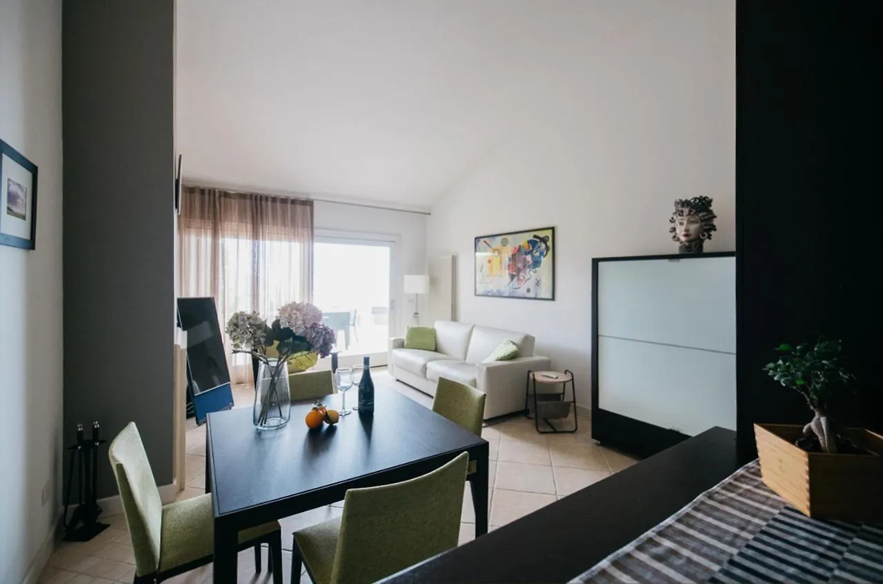 Taormina Romantic Apartment By Taormina Holidays 0*,